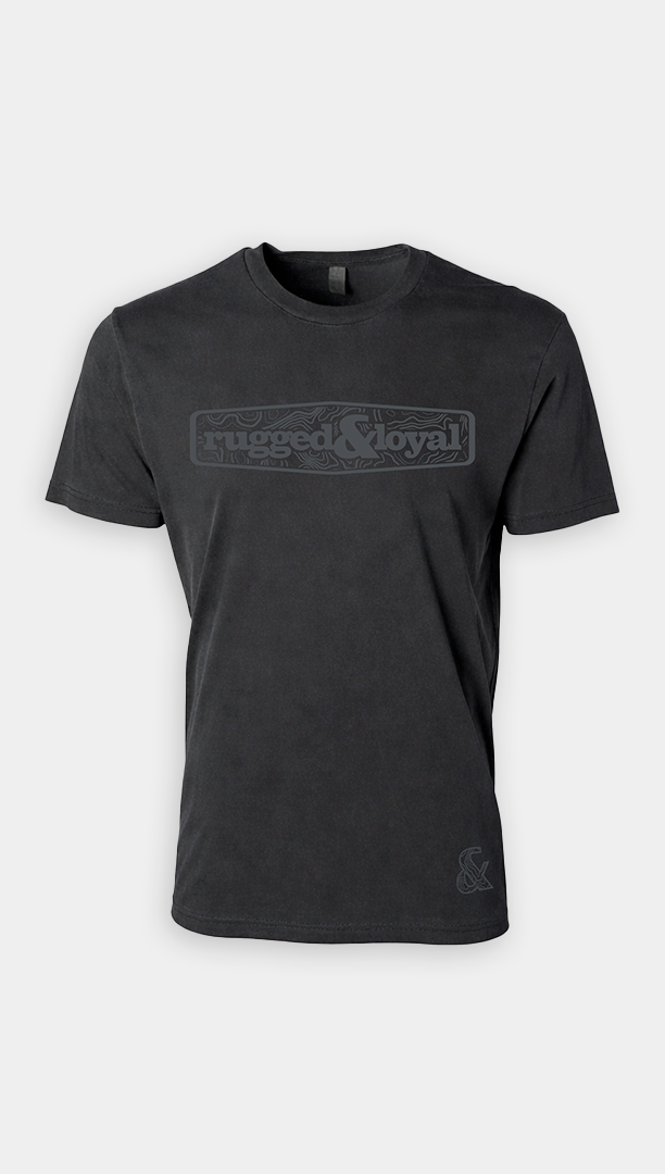 TOPO BADGE T SHIRT