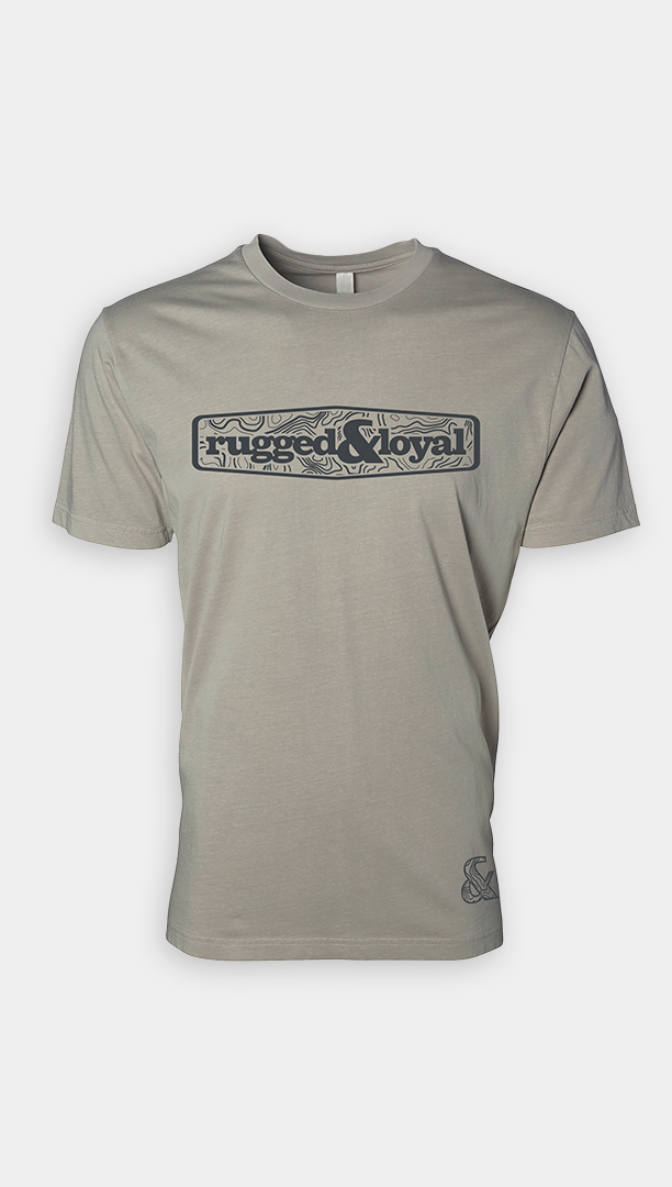 TOPO BADGE T SHIRT